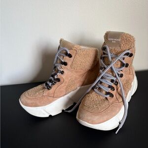 Women's Tan Lace-Up Boots